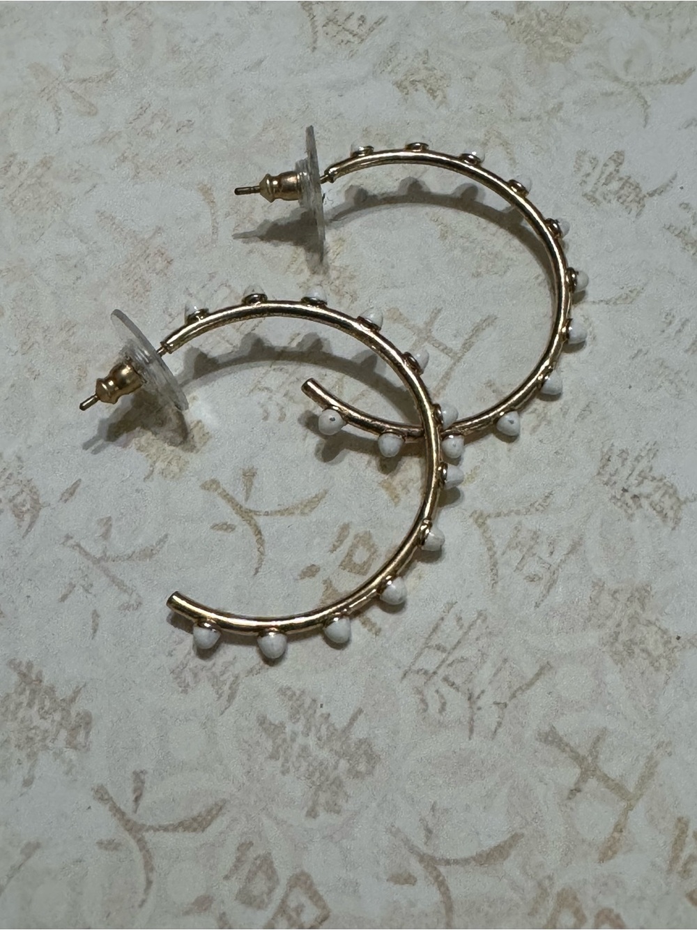 FRANCESCA’S BEADED HOOP EARRINGS